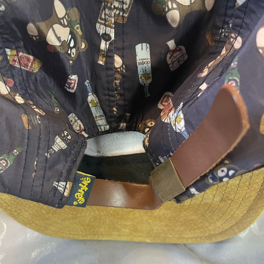 Entree LS Hat - Picture 3 of 5